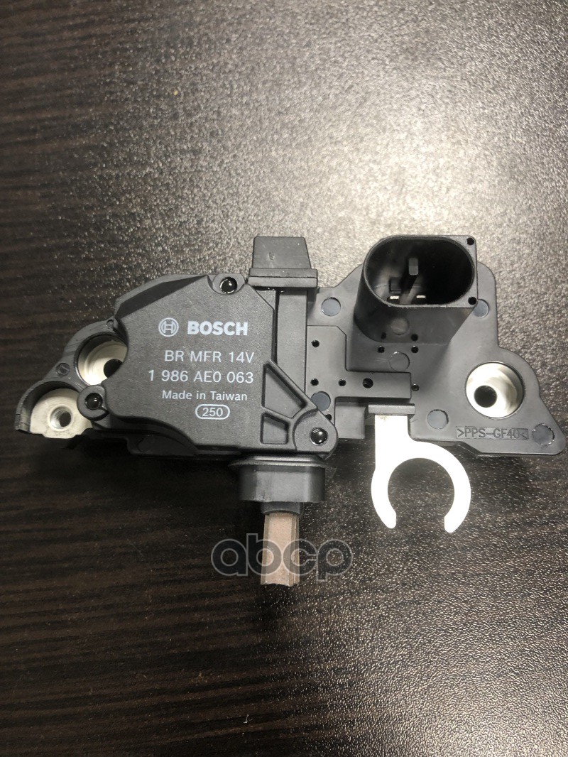 Регулятор генератора 1986AE0063 Bosch арт. 1986AE0063