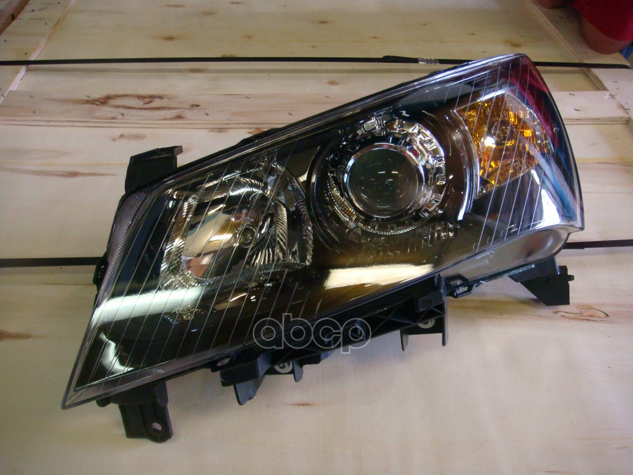 Фара Передняя Левая GEELY арт. 1067003376