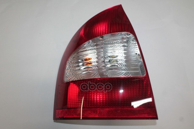 Фонарь задний левый ВАЗ-1118 LADA 11180371601100 LADA арт. 11180371601100