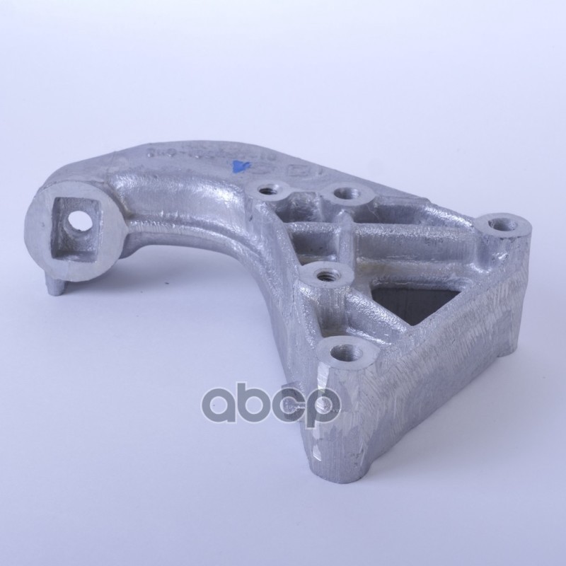 Кронштейн Правой Опоры Двигателя Ваз 2110-12 LADA арт. 21100100115710