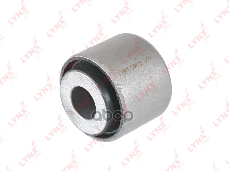 Сайлентблок внеш. / Зад. верх. рычаг / Зад. подв. AUDI Q7 3.0D-6.0D 06-15  PORSCHE Cayenne 3.2-4.8 0 LYNXauto арт. c9632