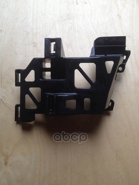 Кронштейн переднего бампера R MAZDA арт. BR5-H50-2A1