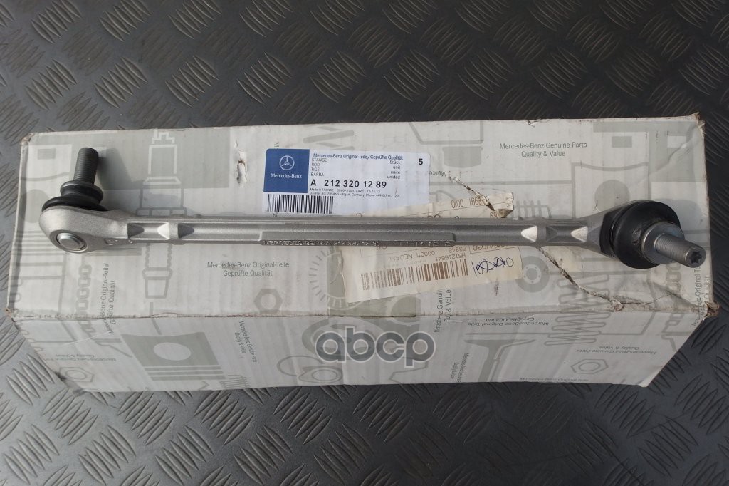 Тяга стабилизатора передняя R MB E-W212/S212 / CLS-C218/X218 MERCEDES-BENZ A212 320 12 89 64 MERCEDES-BENZ арт. A212 320 12 8...