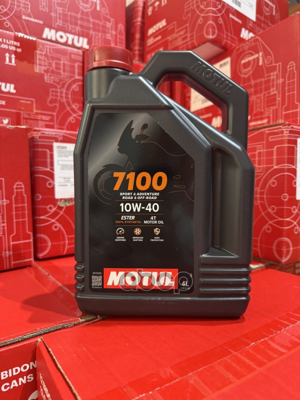 Масло моторное 7100 4T 10W-40 4л (104092) 112875 MOTUL арт. 112875