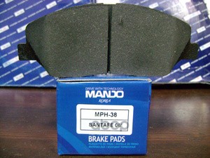 Колодки тормозные передние (HYUNDAI SANTA FE I-III, KIA SORENTO II, SSANYONG ACTYON II) (TRW GDB3418) MPH38 Mando арт. MPH38