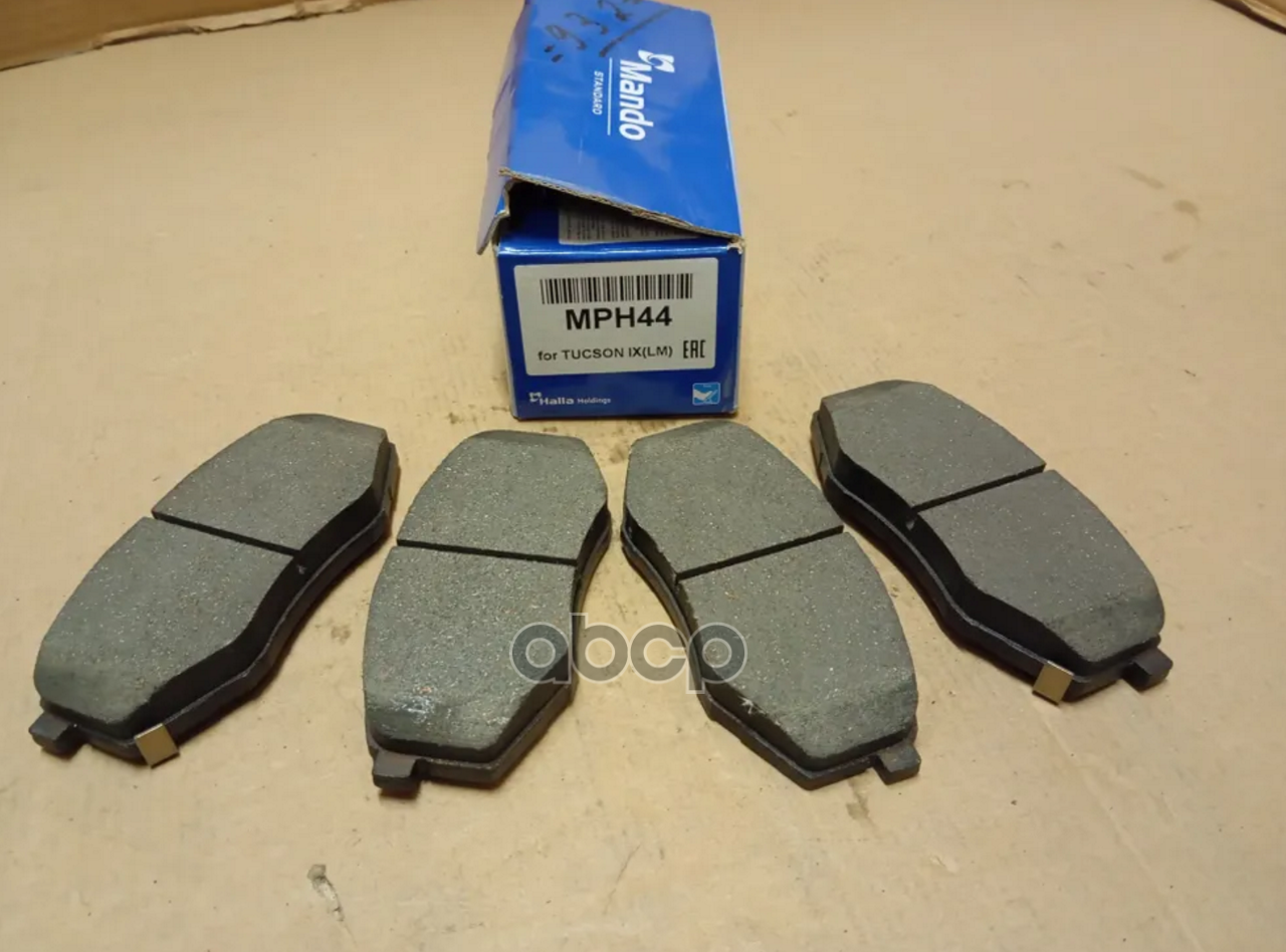 Колодки тормозные передние KIA SOUL 14-/HYNDAI i20 10-/SONATA 09- (TRW GDB3553) MPH44 Mando арт. MPH44