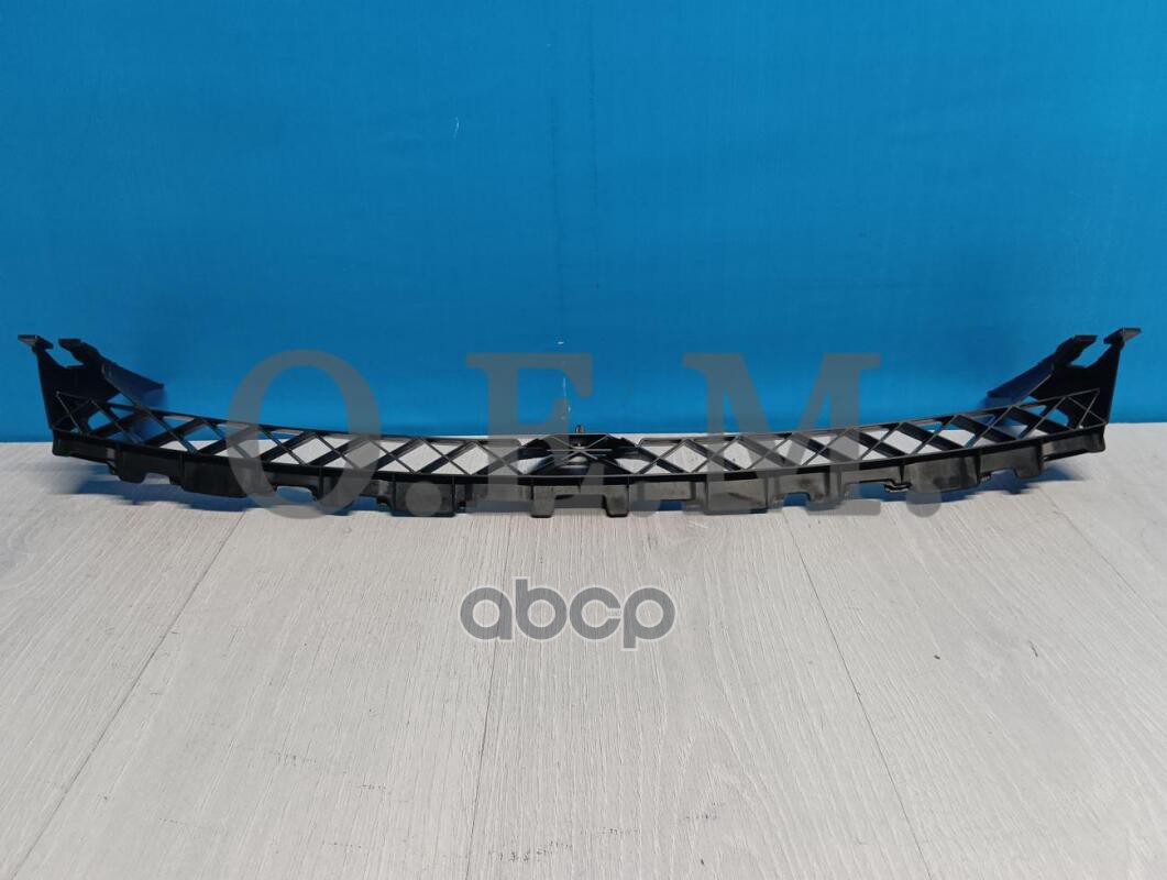 Кронштейн решетки радиатора, Volkswagen, Jetta, 6 (2010-нв) O.E.M. арт. OEM0002KRR