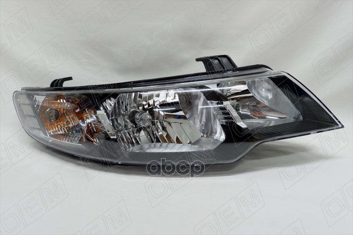 Фара Правая O.E.M. арт. OEM0046FR