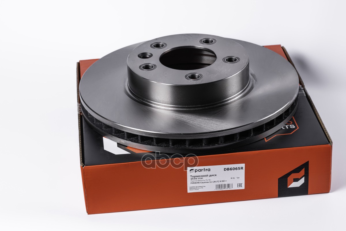 Диск тормозной R PORSCHE Cayenne 3,2 [R17] 9/02-> ,VW Touareg 10/02 PARTRA DB6065R PARTRA арт. DB6065R