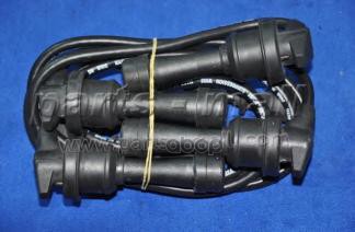 Провод высоковольтный (к-т) HYUNDAI GRANDUER(LX) 92MY PEA-E53 Parts-Mall арт. PEA-E53