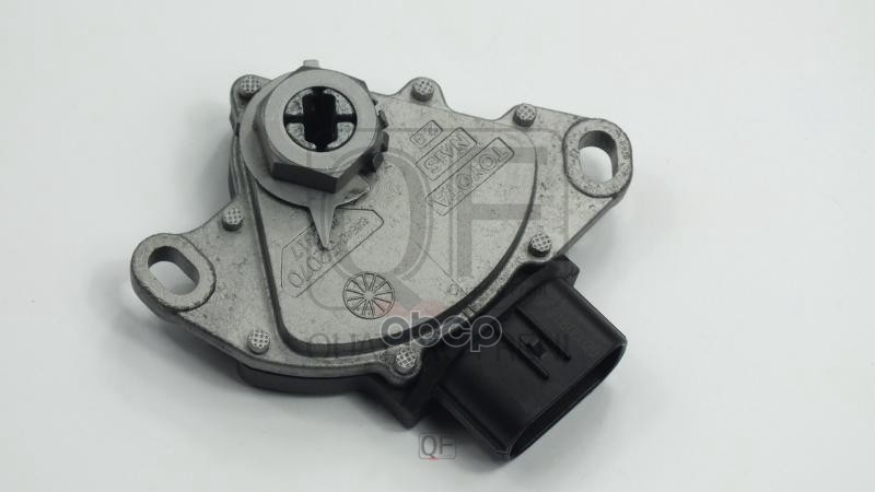Датчик положения АКПП QUATTRO FRENI арт. qf21b00020