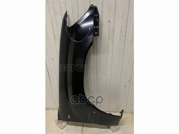 Крыло переднее TOYOTA LAND CRUISER 100 05-07 RH с отв. под антенну (уценка на 10%) Sat арт. D10-ST-TY90-016-C1-U002