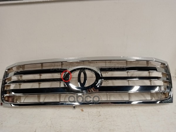 Решетка радиатора TOYOTA LAND CRUISER 100 05-07 хром (уценка на 10%) Sat арт. D10-ST-TY90-093-A0-U002