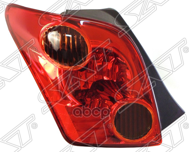 Фонарь задний Toyota Ist 02-05 (Слева) Sat арт. ST-212-19J9L