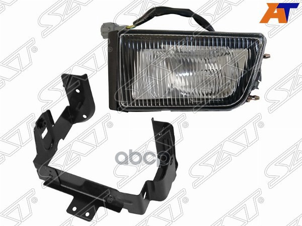 Фара противотуманная (Слева) Infiniti I30 95-99 / Nissan Cefiro 94-96 Sat арт. ST-215-2012L