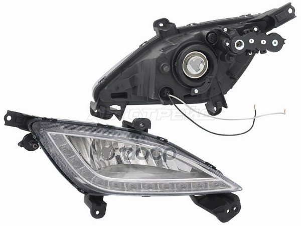 Фара противотуманная (Справа/ LED/Галоген) Hyundai i30 11-15 Sat арт. ST-221-2040R