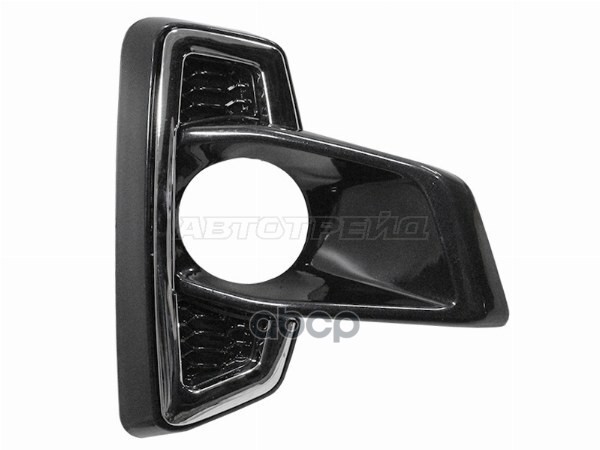 Оправа ПТФ TOYOTA HILUX 17-20 RH Sat арт. ST290039