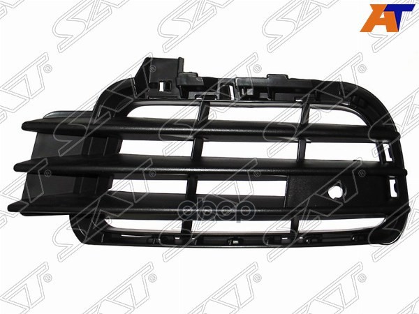Решетка в бампер Volkswagen Touareg 10-14 (Слева/ Под сонары(парктроники)) Sat арт. ST-VW62-000G-2