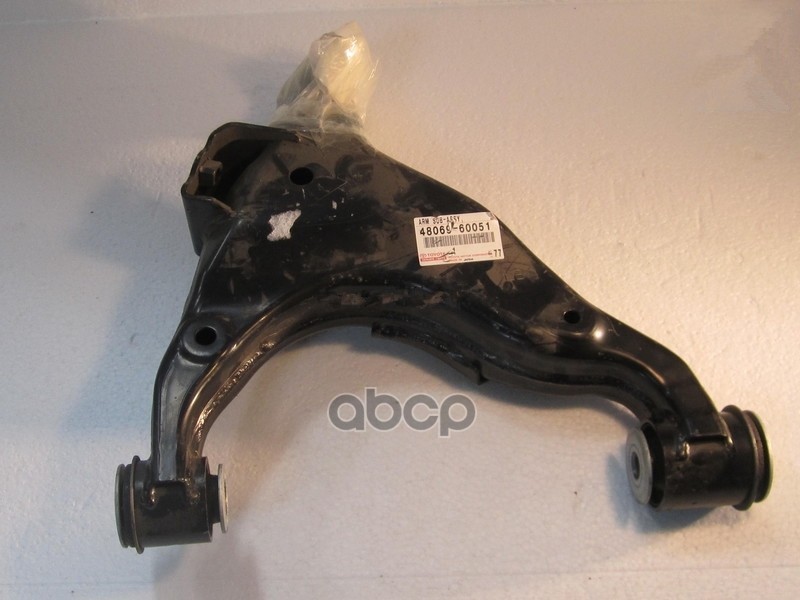 Рычаг нижний LH TOYOTA LAND CRUISER PRADO VX 09- (KDSS) TOYOTA арт. 48069-60051