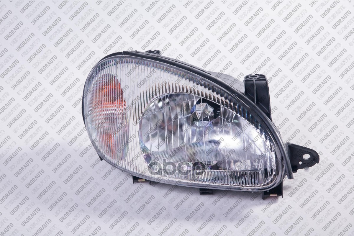 Фара Правая Ukor Auto арт. U0521008R