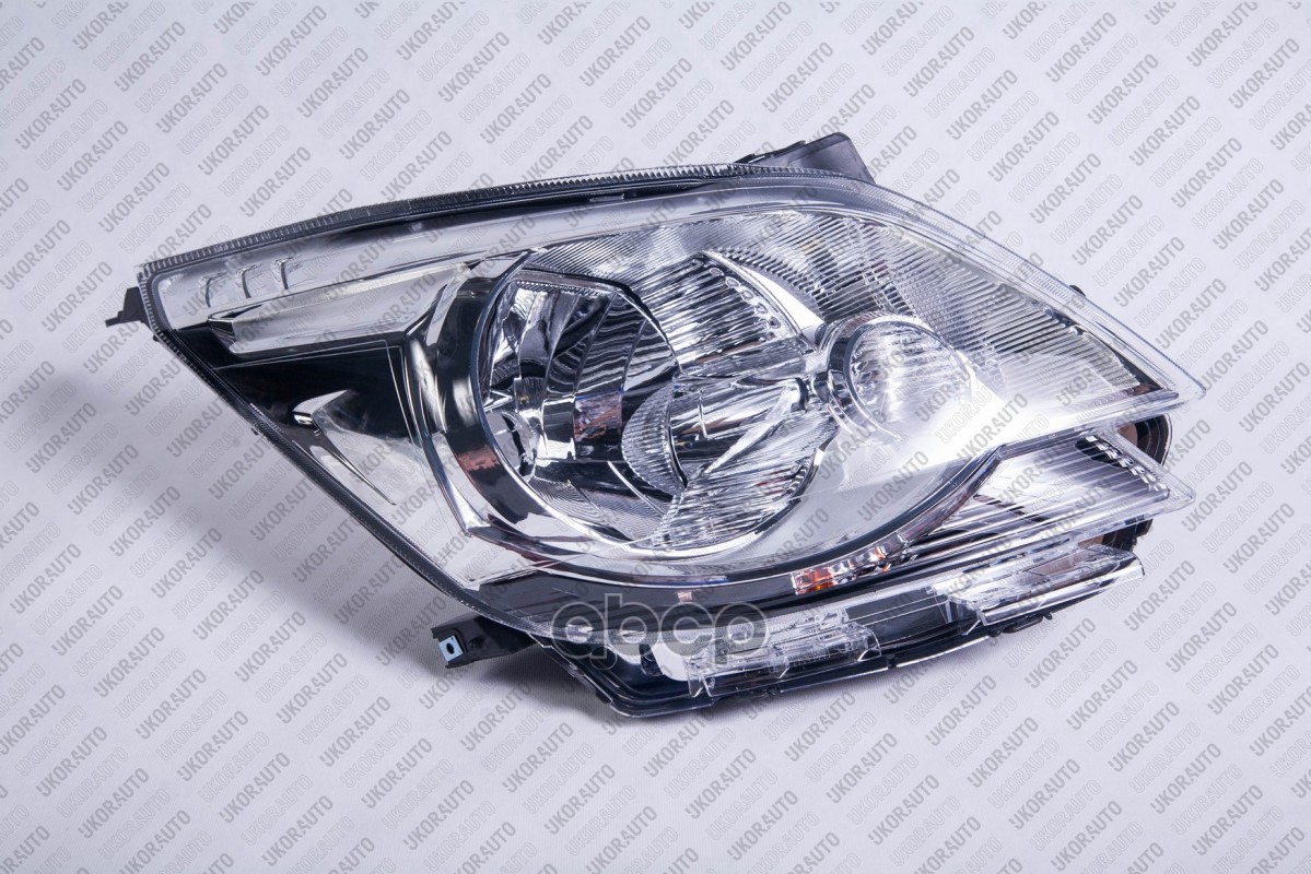 Фара Правая Ukor Auto арт. U0521035R