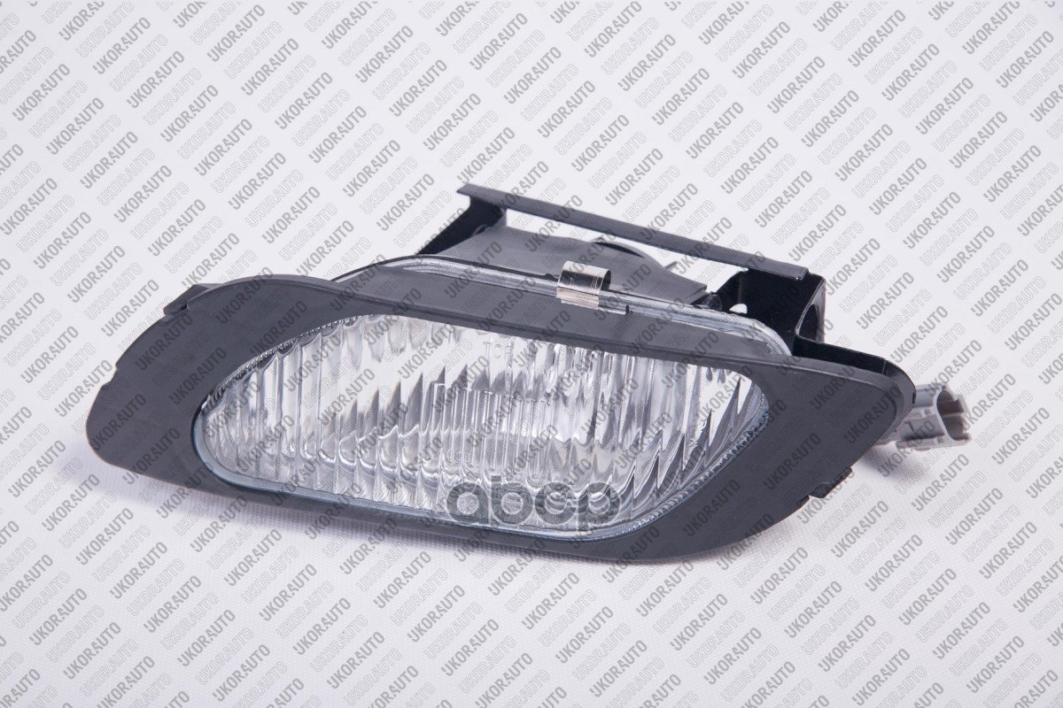 Фара Противотуманная Левая Ukor Auto арт. U0522004L