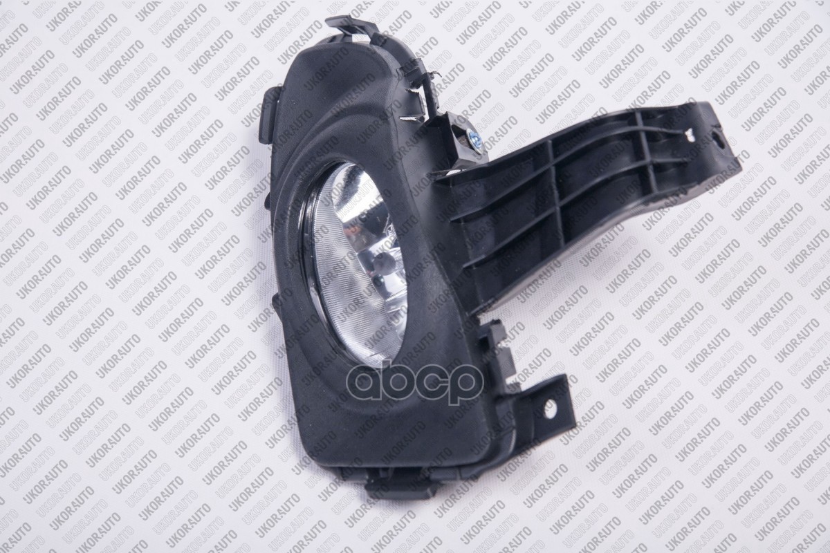 Фара Противотуманная Левая Ukor Auto арт. U0522037L