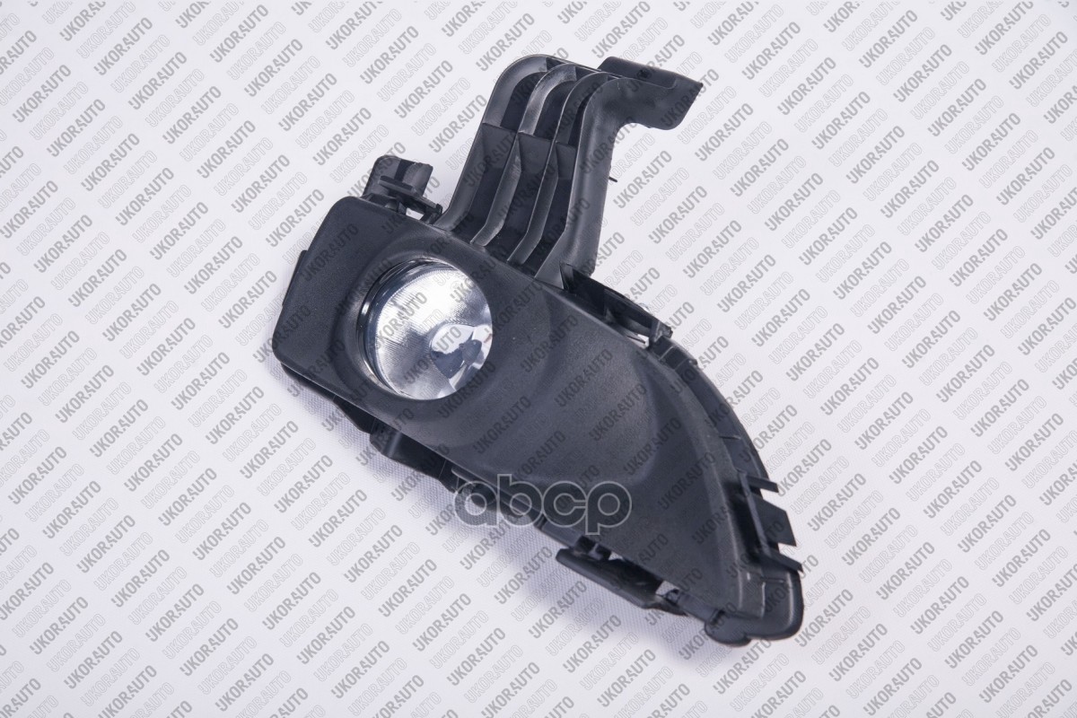 Фара Противотуманная Правая Ukor Auto арт. U0522037R