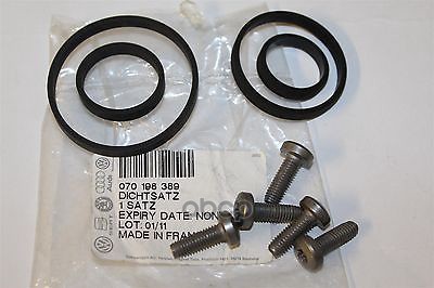 Прокладка масляного радиатора комплект VW Touareg 070 198 389 VAG 070198389 Vw touareg VAG арт. 070198389