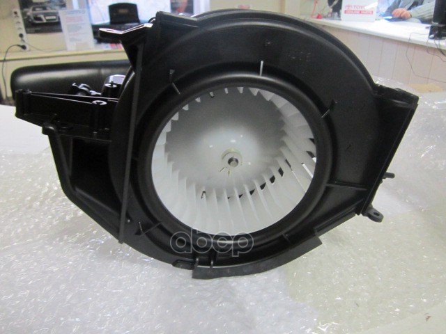 Вентилятор Отопителя Audi A6 [C6,4F] (2005-2011) VAG арт. 4F0820020A