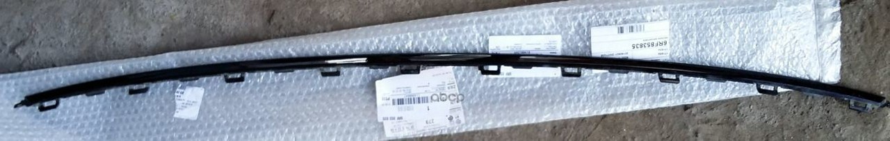 Молдинг Бампера Задн Центр Vw: Polo Sedan 11- VAG арт. 6RF853835