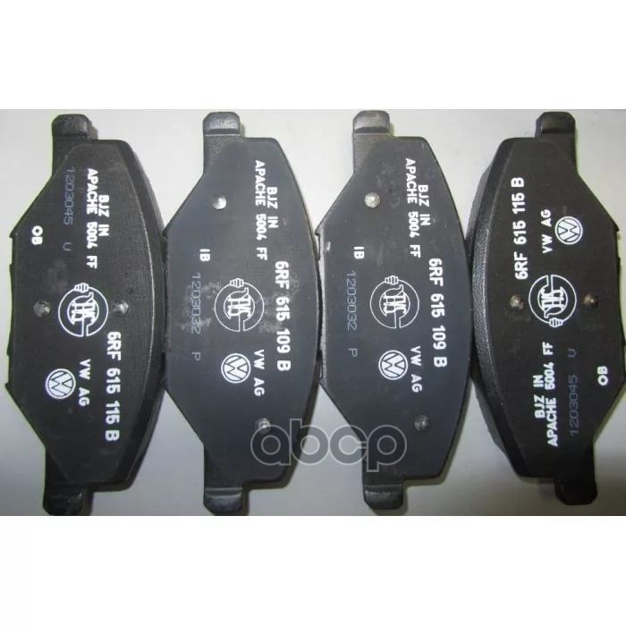 Колодки передние VW Polo Sedan 2010->/SKODA Rapid 2014-> VAG 6RU 698 151B VAG арт. 6RU 698 151B